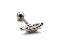 Labret Steel Feather pattern | Itc